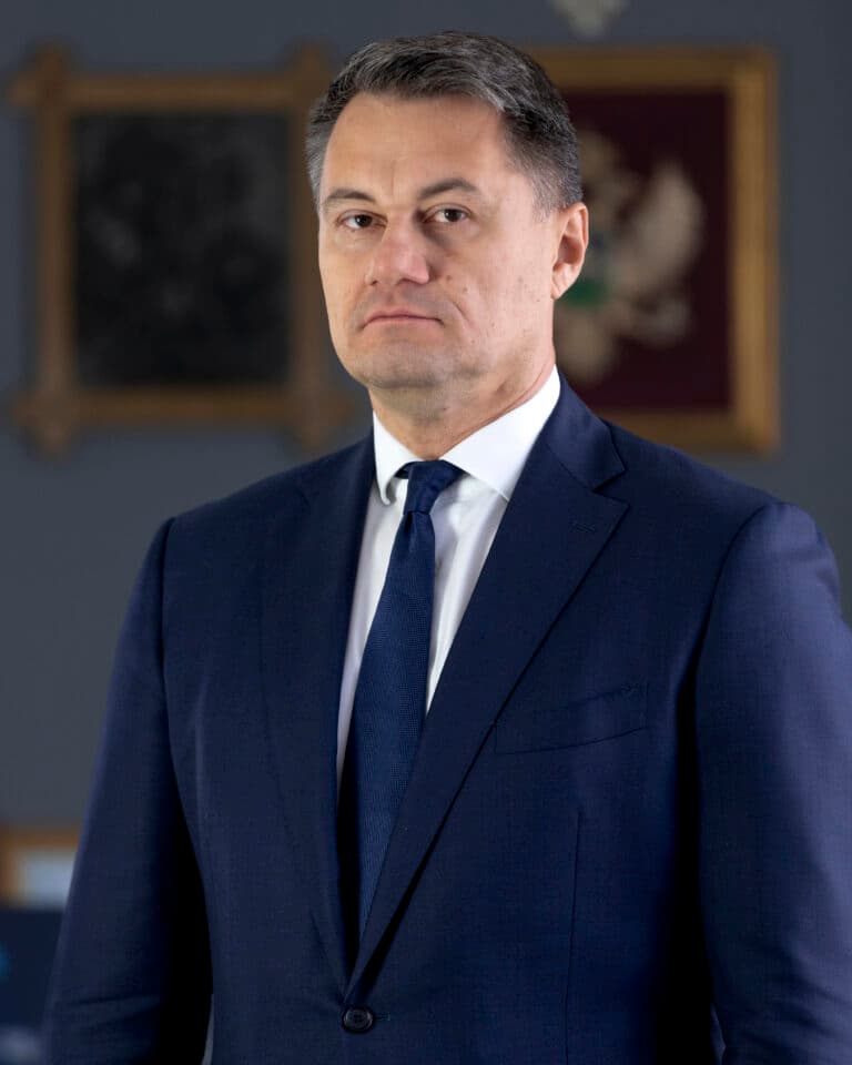 av_beograd_rup_portret_nemanjalakovic_kancelarija_2024_09_17_0084_0